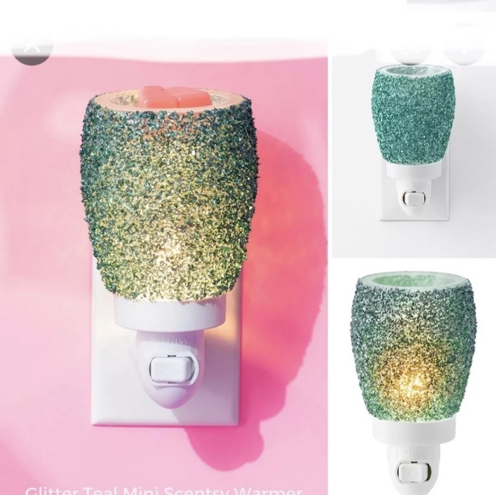 Scentsy glitter teal mini warmer
